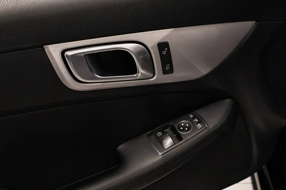 Mirá esta publicación de Mercedes Benz SLK