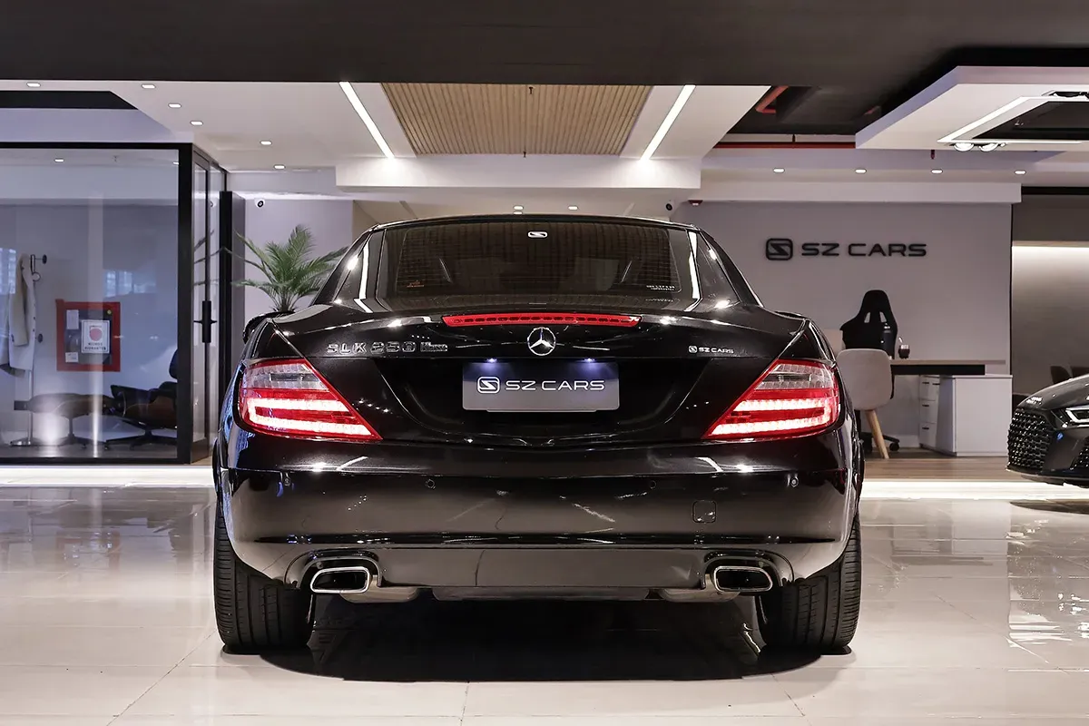 Mira esta publicación de Mercedes Benz SLK 2012 en Motordil