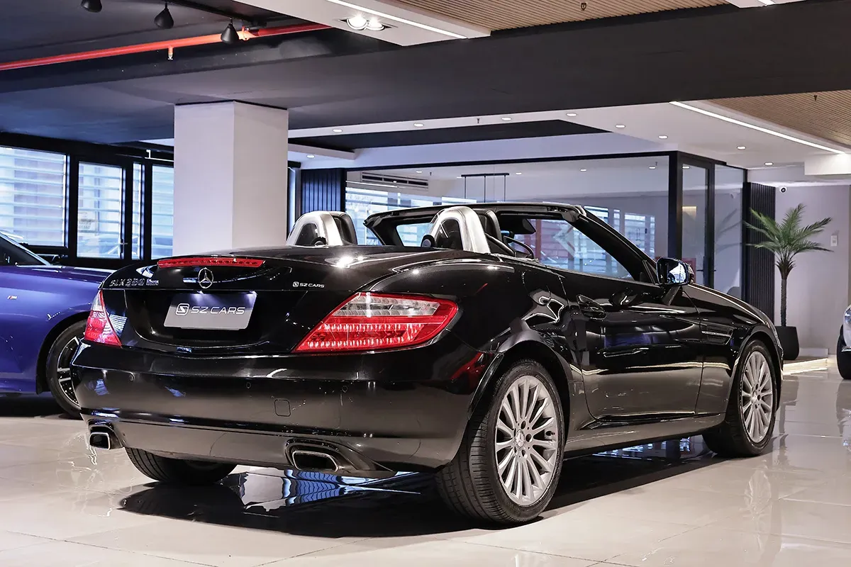 Mira esta publicación de Mercedes Benz SLK 2012 en Motordil