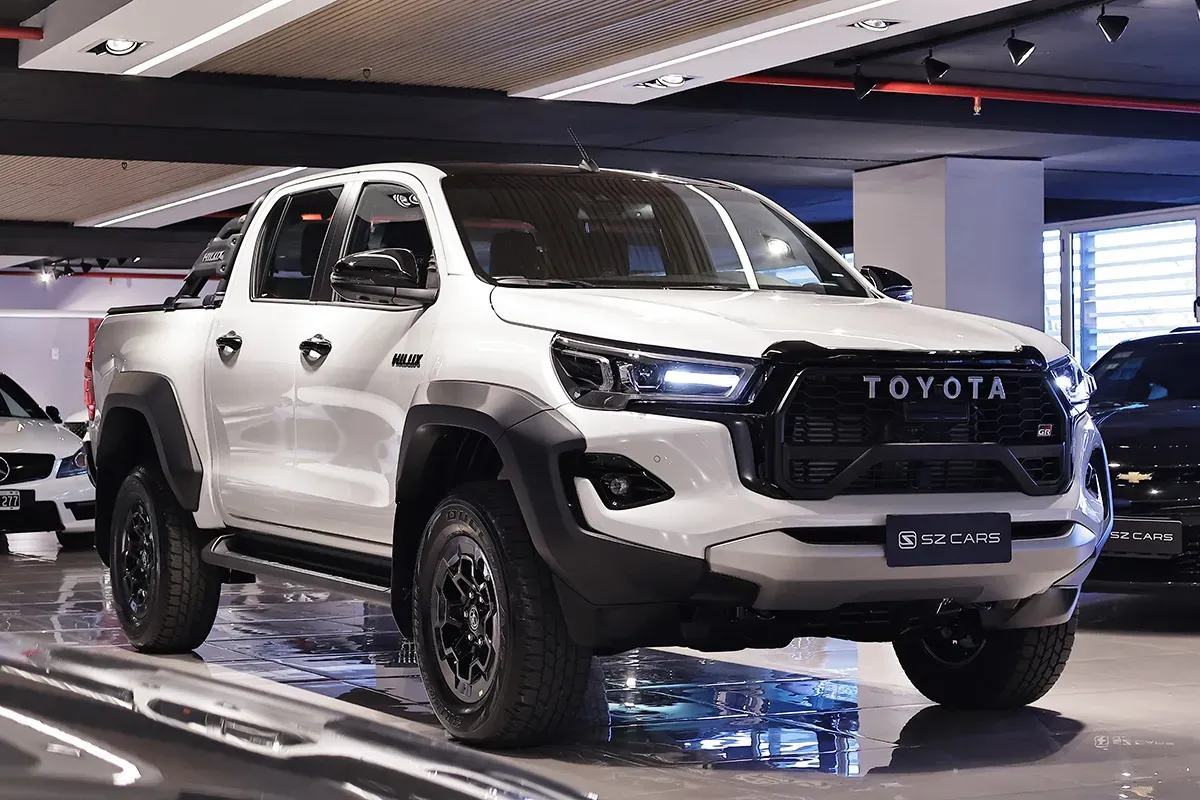 Mira esta publicación de Toyota Hilux 2025 en Motordil