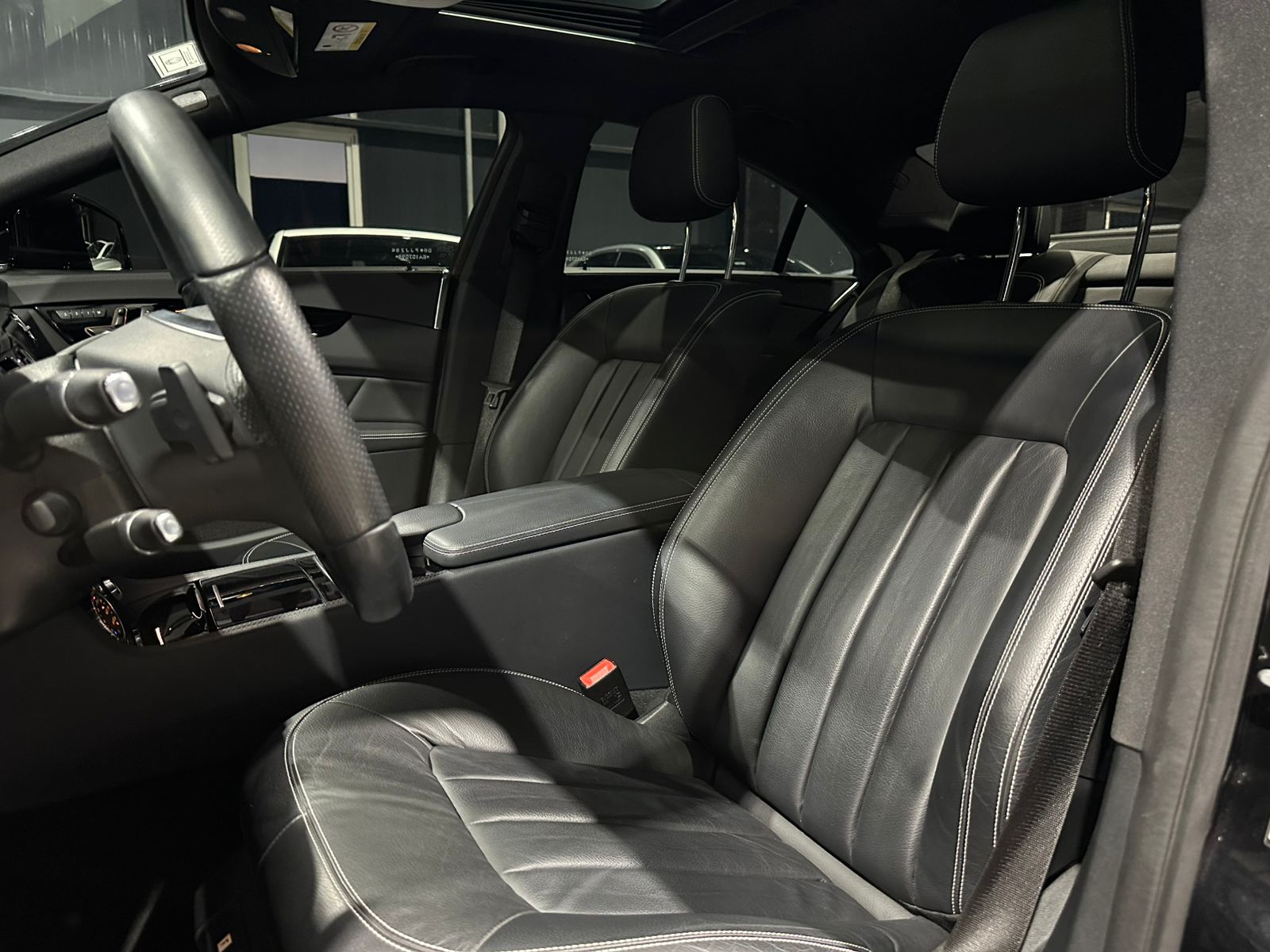 Mira esta publicación de Mercedes Benz CLS 2014 en Motordil