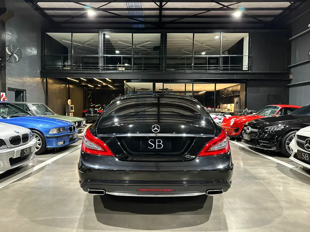 Mira esta publicación de Mercedes Benz CLS 2014 en Motordil