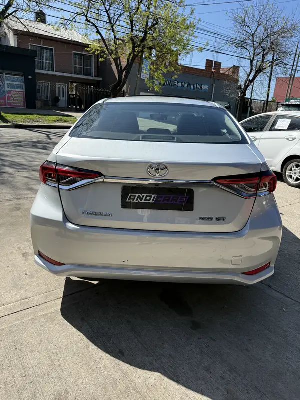 Mira esta publicación de Toyota Corolla 2021 en Motordil