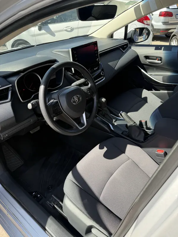 Mira esta publicación de Toyota Corolla 2021 en Motordil