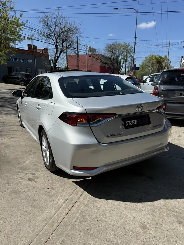 Mira esta publicación de Toyota Corolla 2021 en Motordil