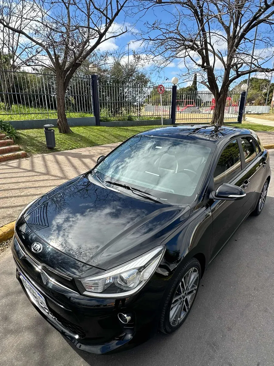 Mirá esta publicación de KIA RIO