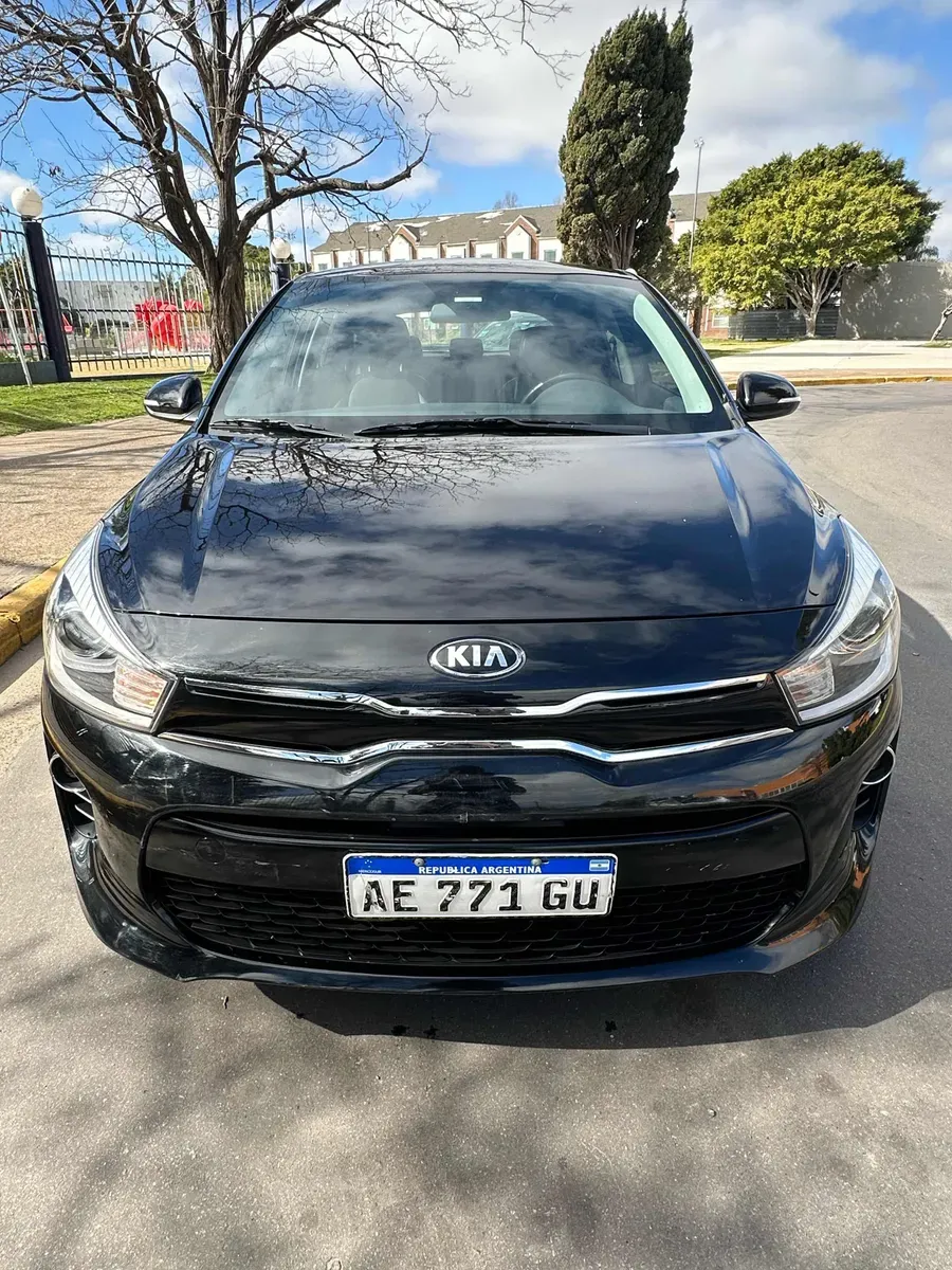 Mirá esta publicación de KIA RIO