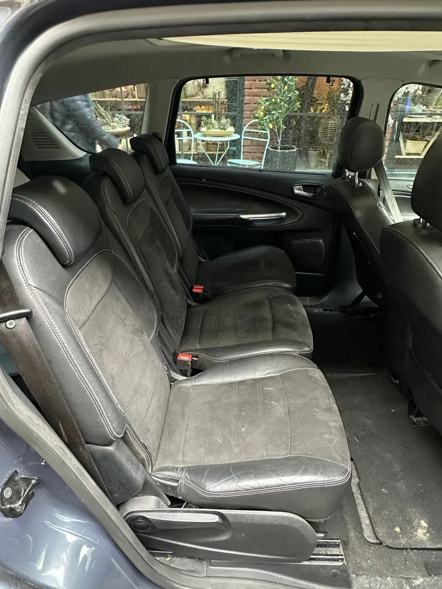 Mira esta publicación de Ford S Max 2012 en Motordil