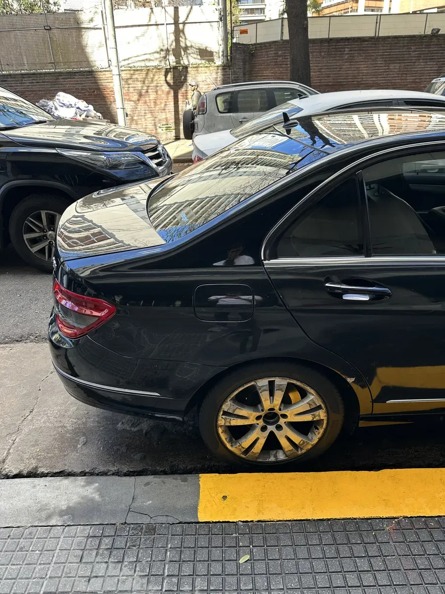 Mirá esta publicación de Mercedes Benz 220