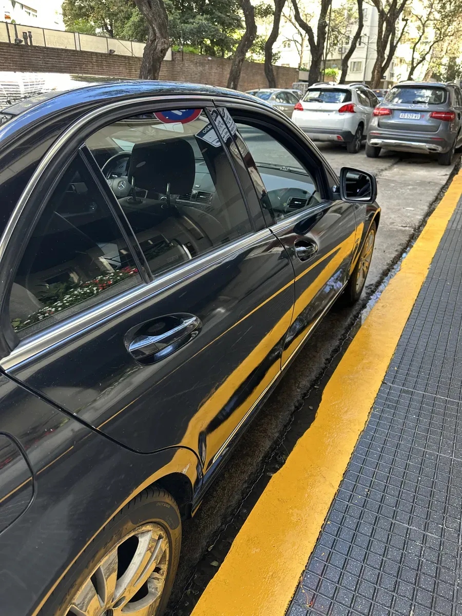 Mirá esta publicación de Mercedes Benz 220
