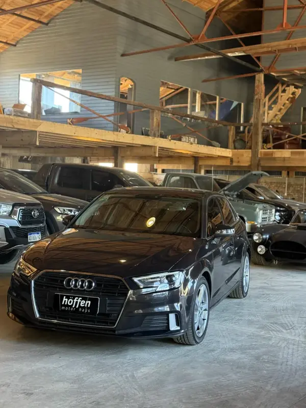 Mira esta publicación de Audi A3 Sportback 2017 en Motordil