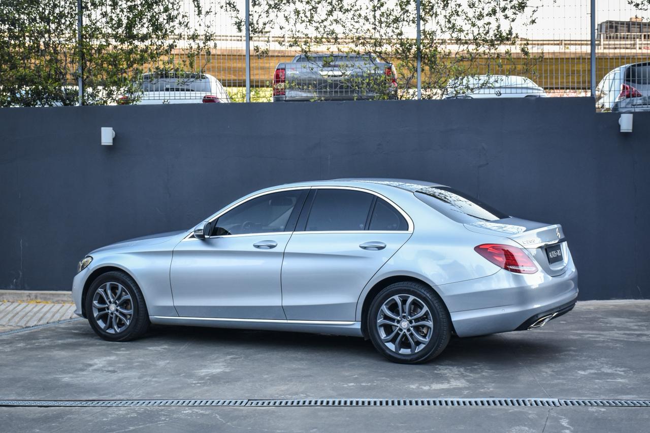 Mirá esta publicación de Mercedes Benz Clase C