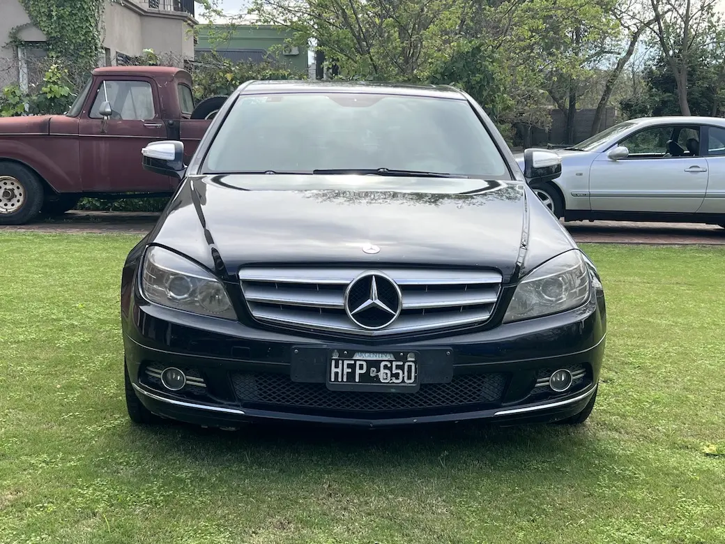 Mira esta publicación de Mercedes Benz Clase C 2008 en Motordil