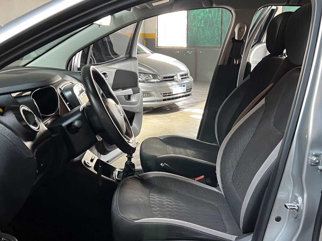 Mira esta publicación de Renault Captur 2020 en Motordil