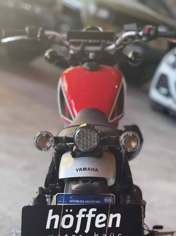 Mira esta publicación de Yamaha 950 A XVS 2017 en Motordil