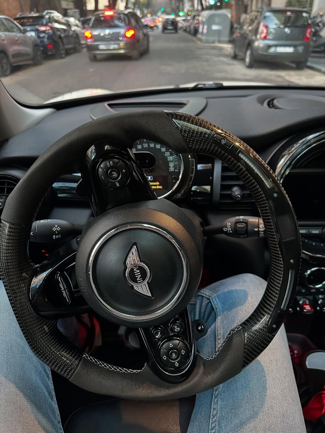 Mira esta publicación de Mini Cooper 2018 en Motordil