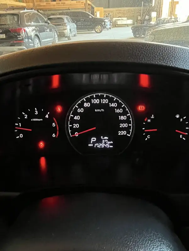 Mira esta publicación de Hyundai H1 2016 en Motordil