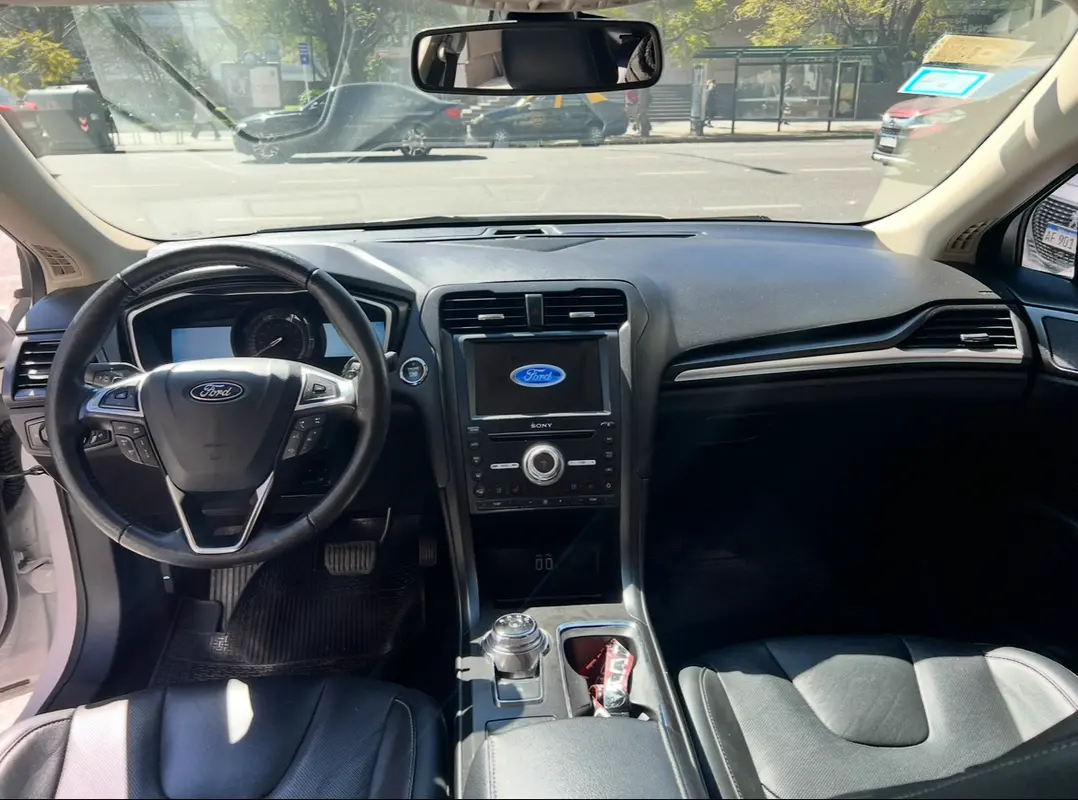 Mira esta publicación de Ford Mondeo 2018 en Motordil