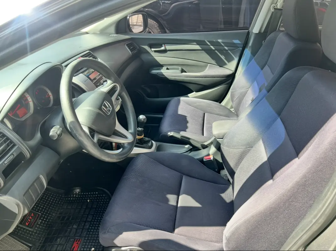 Mira esta publicación de Honda City 2010 en Motordil
