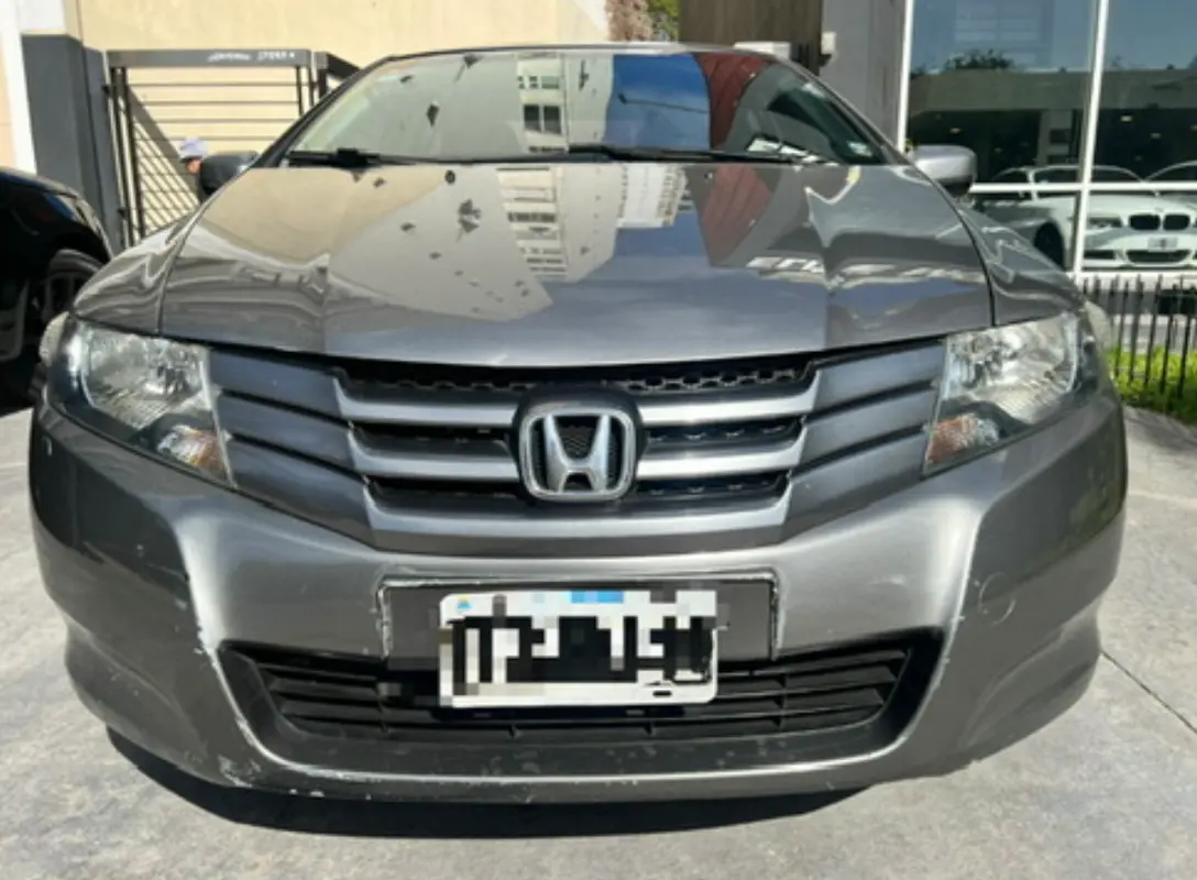 Mira esta publicación de Honda City 2010 en Motordil