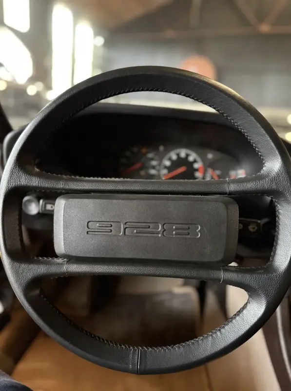 Mirá esta publicación de Porsche 928