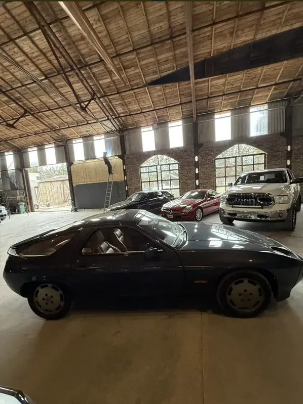 Mira esta publicación de Porsche 928 1981 en Motordil
