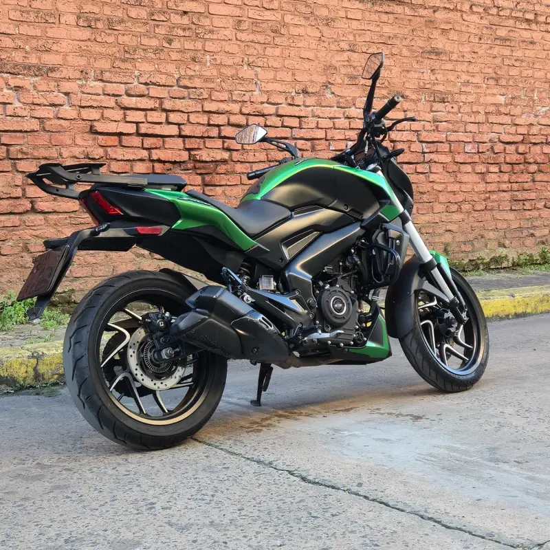 Mira esta publicación de Bajaj Dominar 400 NEW 2019 2022 en Motordil