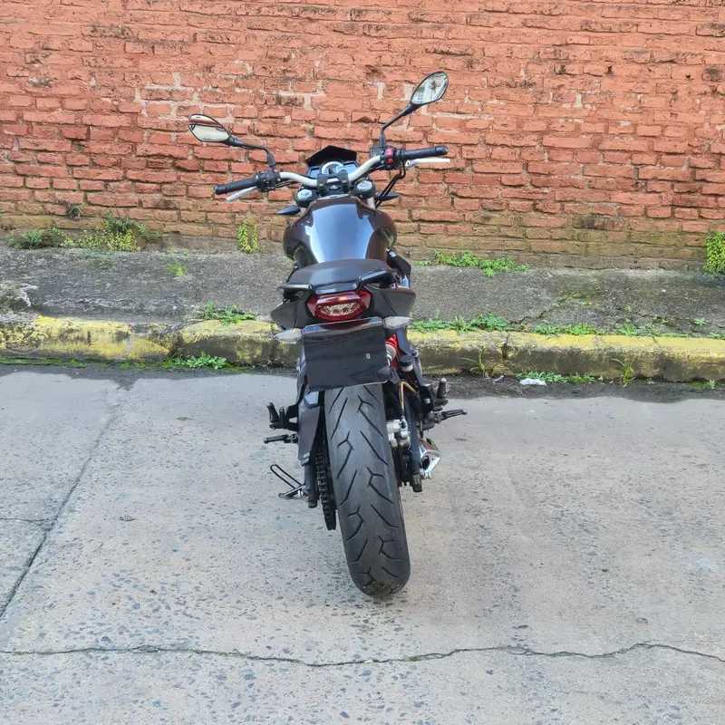 Mira esta publicación de Benelli TNT 300 2018 en Motordil