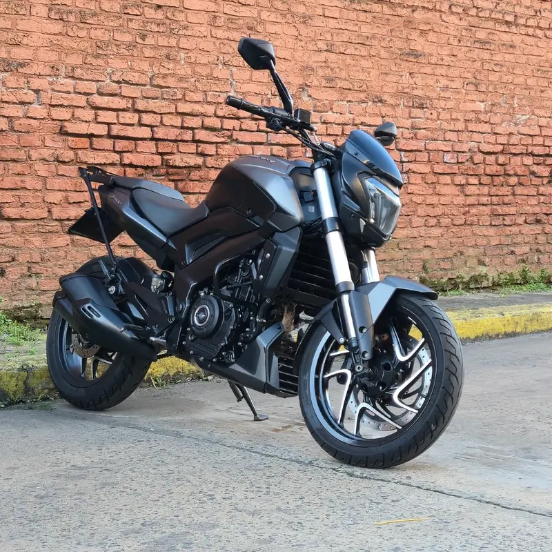 Mira esta publicación de Bajaj Dominar 400 NEW 2019 2021 en Motordil