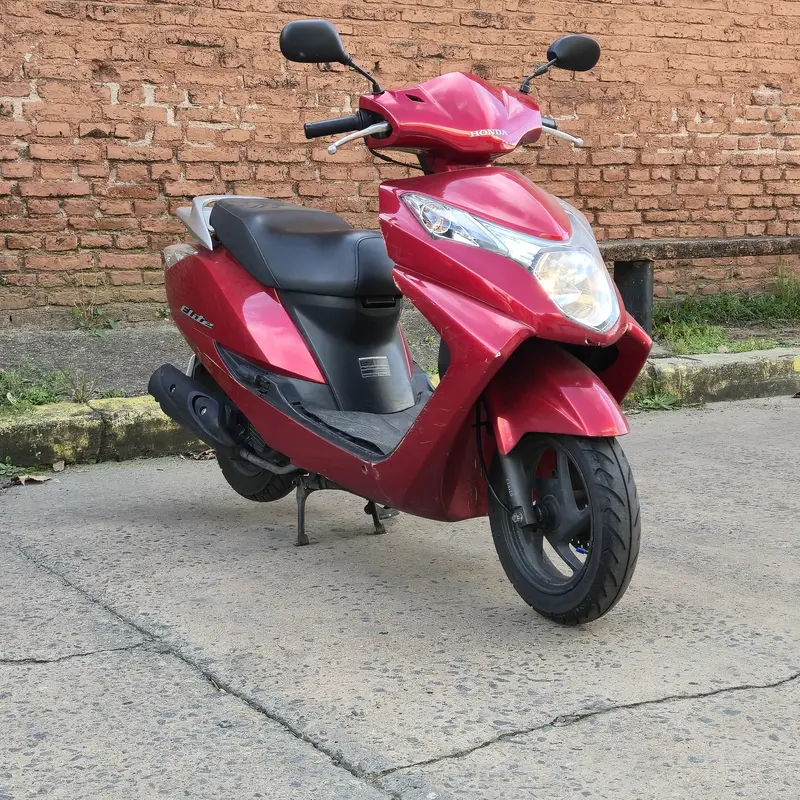Mira esta publicación de Honda Elite 150 2014 en Motordil