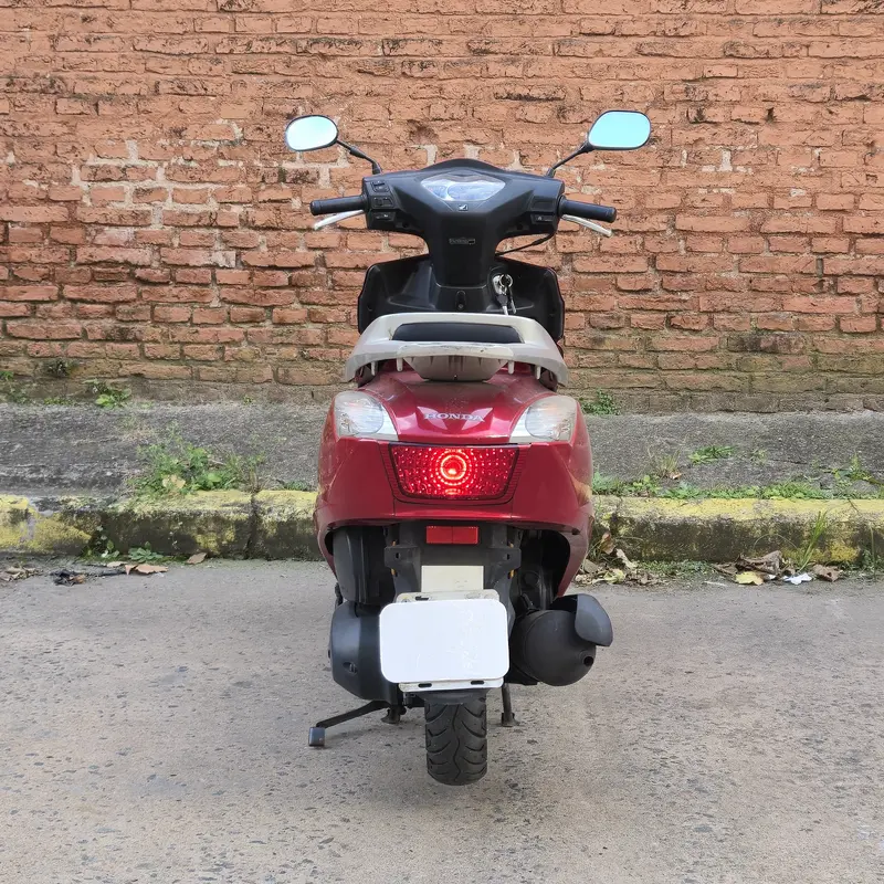 Mira esta publicación de Honda Elite 150 2014 en Motordil