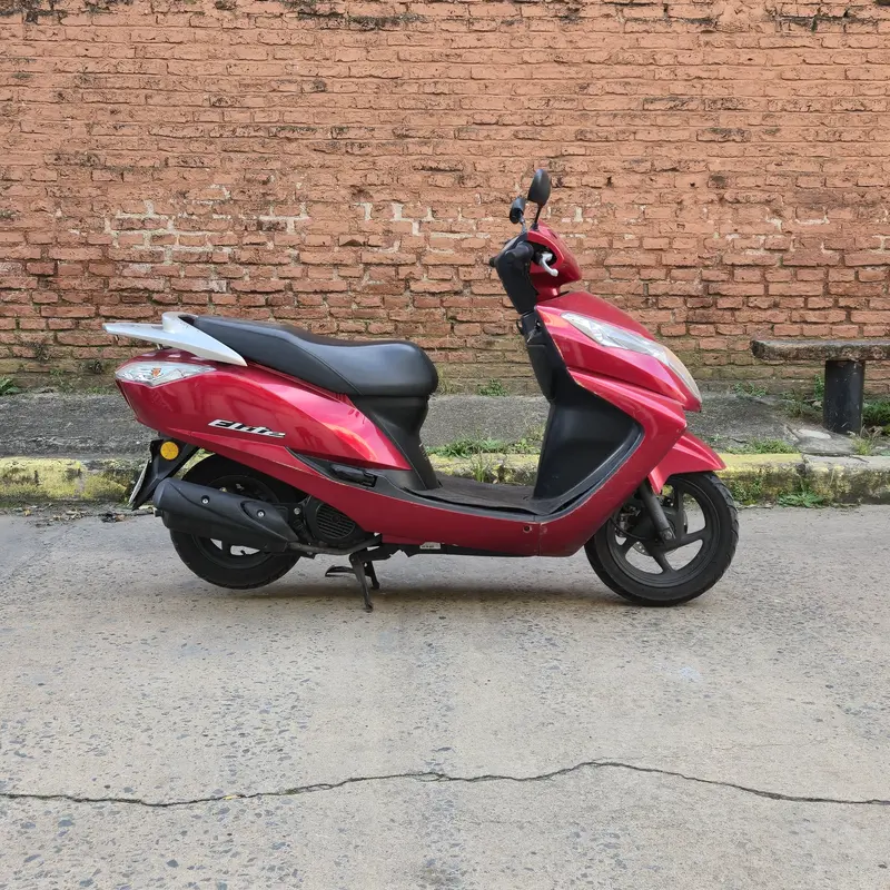 Mira esta publicación de Honda Elite 150 2014 en Motordil