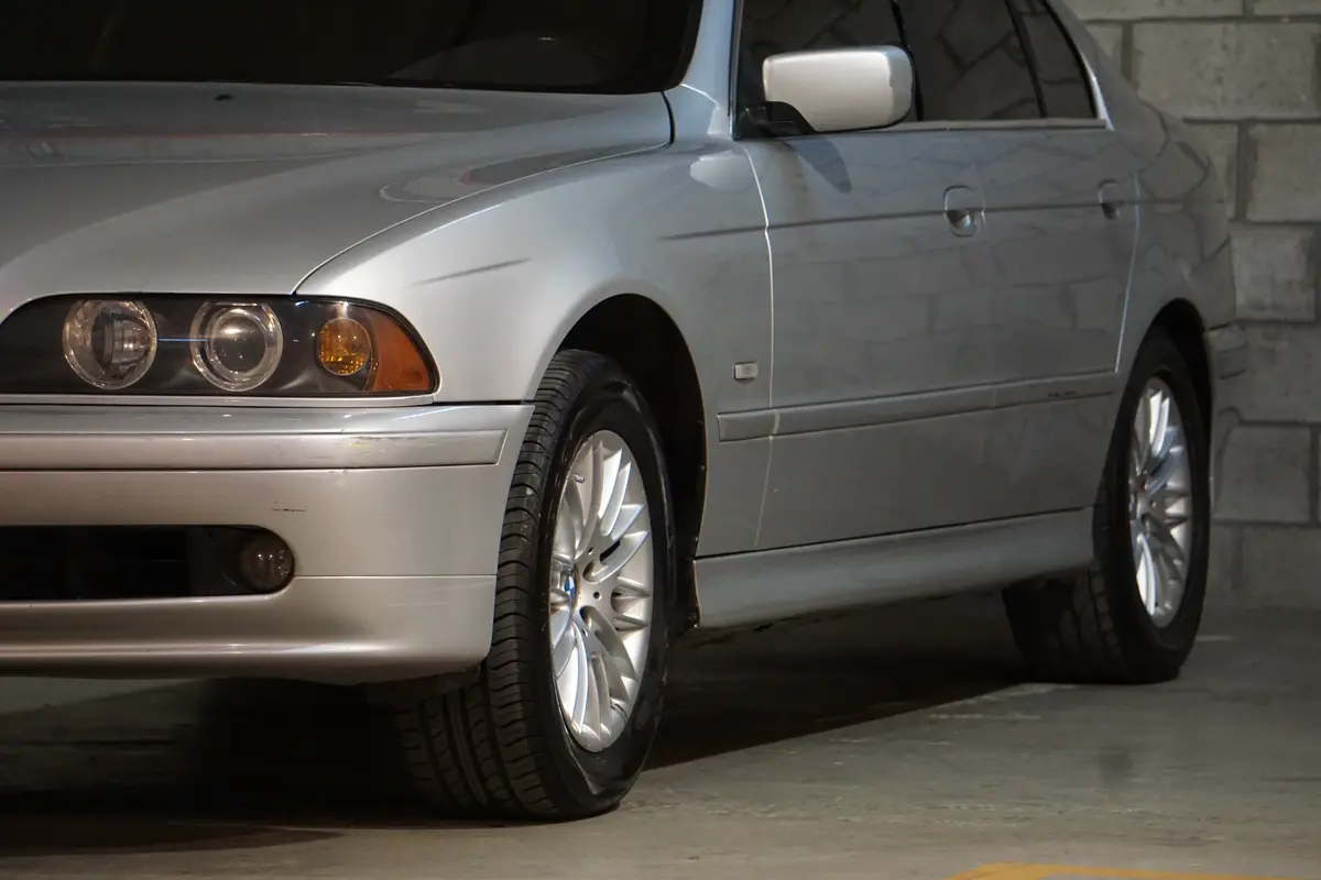 Mira esta publicación de BMW Serie 5 2002 en Motordil