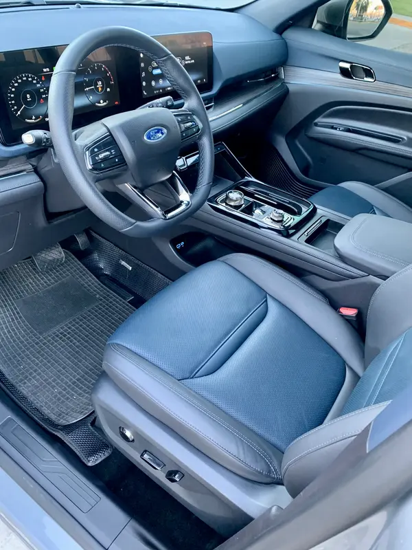 Mira esta publicación de Ford Territory 2024 en Motordil