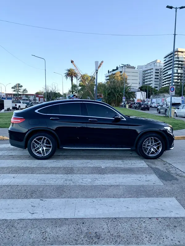 Mira esta publicación de Mercedes Benz GLC 2017 en Motordil
