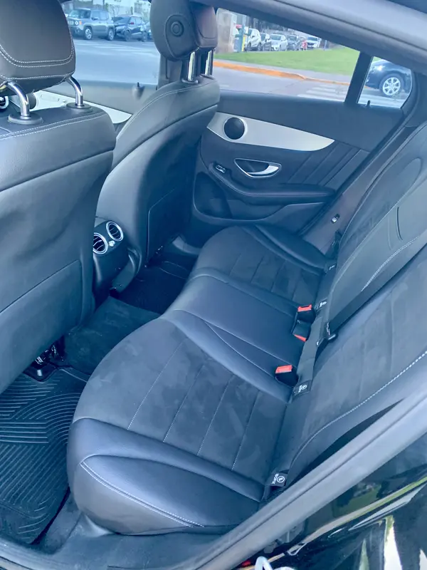 Mira esta publicación de Mercedes Benz GLC 2017 en Motordil