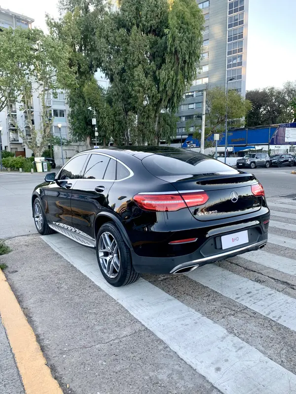 Mira esta publicación de Mercedes Benz GLC 2017 en Motordil