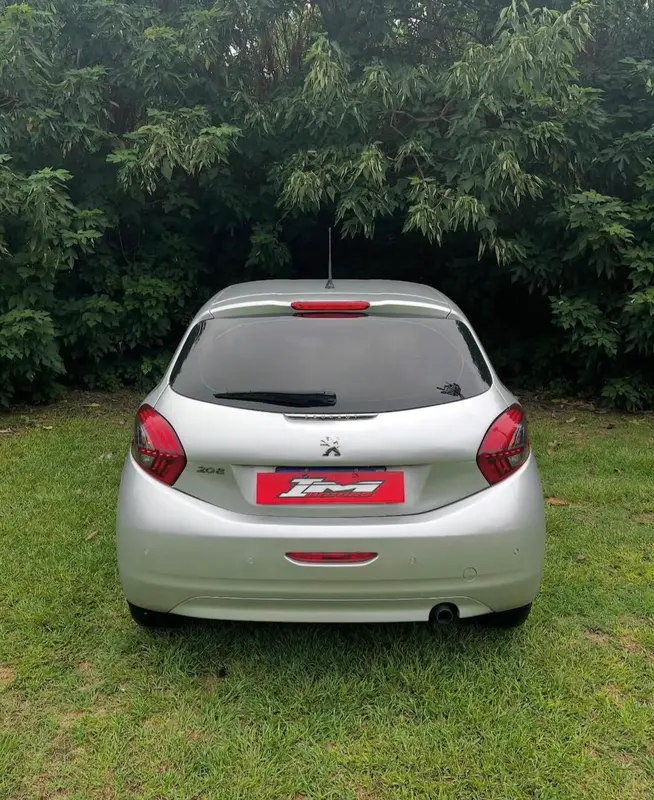 Mira esta publicación de Peugeot 208 2019 en Motordil