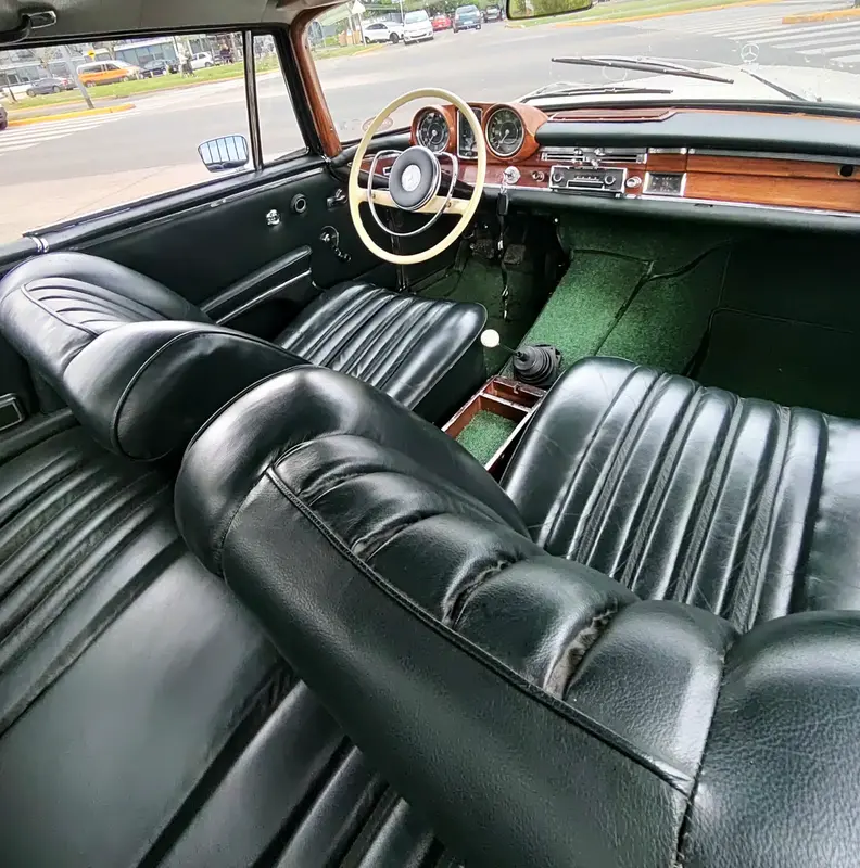 Mirá esta publicación de Mercedes Benz 220