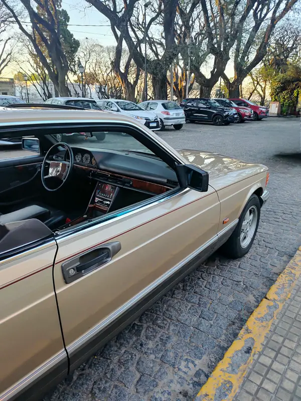 Mirá esta publicación de Mercedes Benz 380
