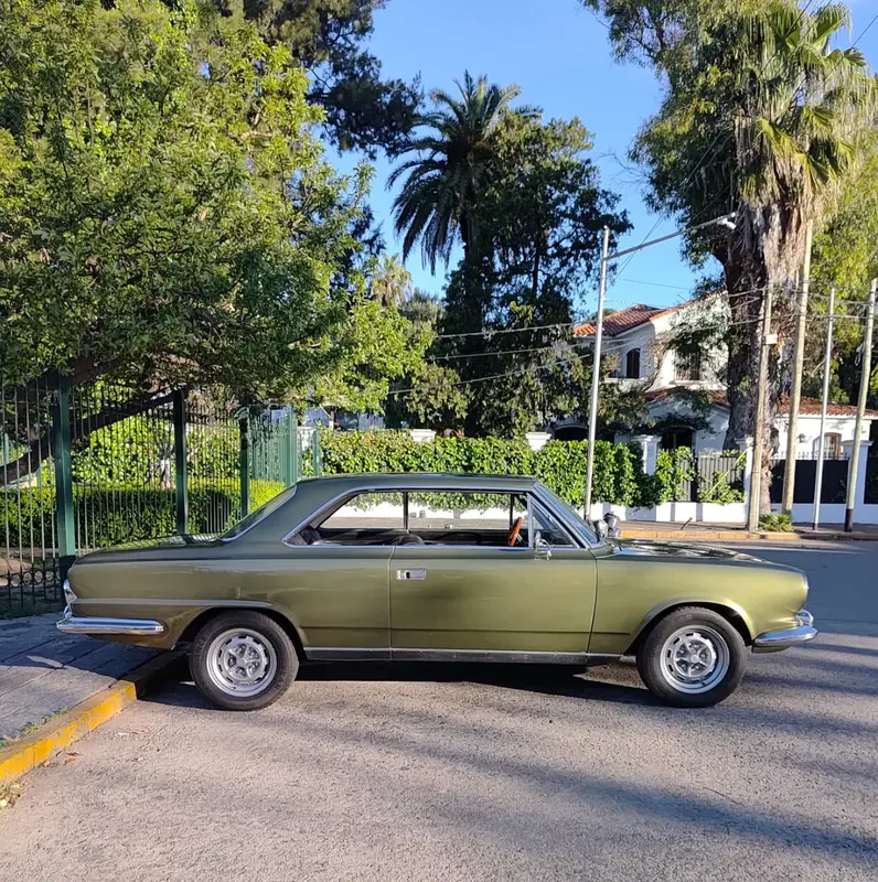 Mirá esta publicación de I.k.a. Renault Torino
