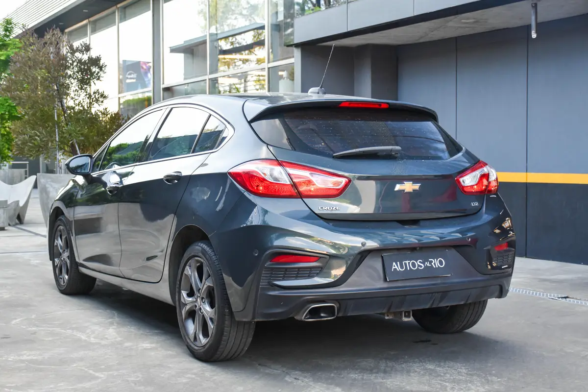Mira esta publicación de Chevrolet Cruze 2017 en Motordil
