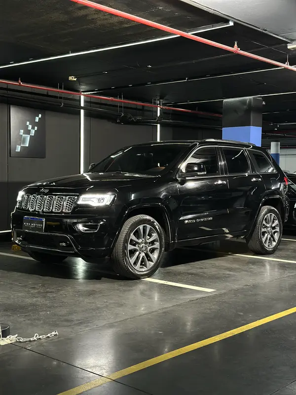 Mira esta publicación de Jeep Grand Cherokee 2020 en Motordil