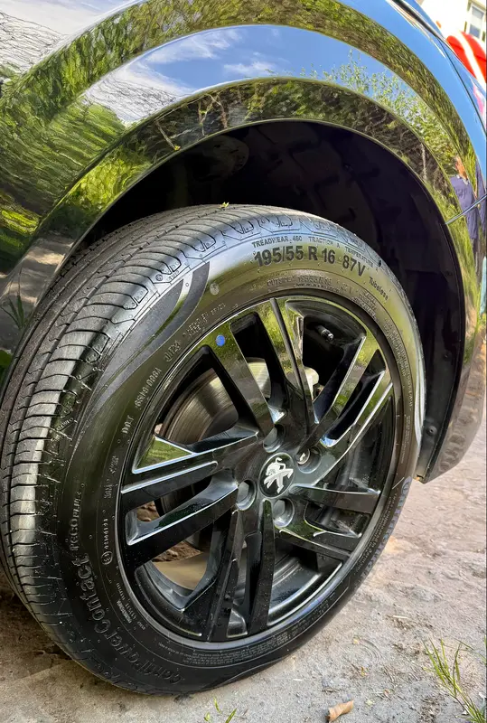 Mirá esta publicación de Peugeot 208