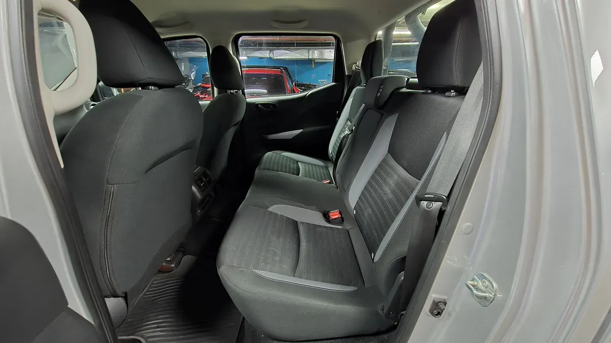 Mira esta publicación de Nissan Frontier 2023 en Motordil