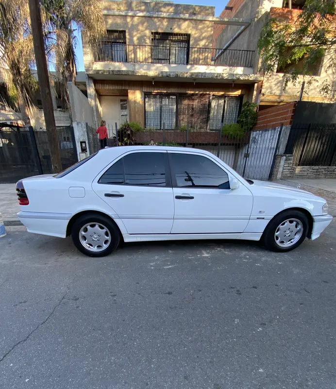 Mirá esta publicación de Mercedes Benz Clase C