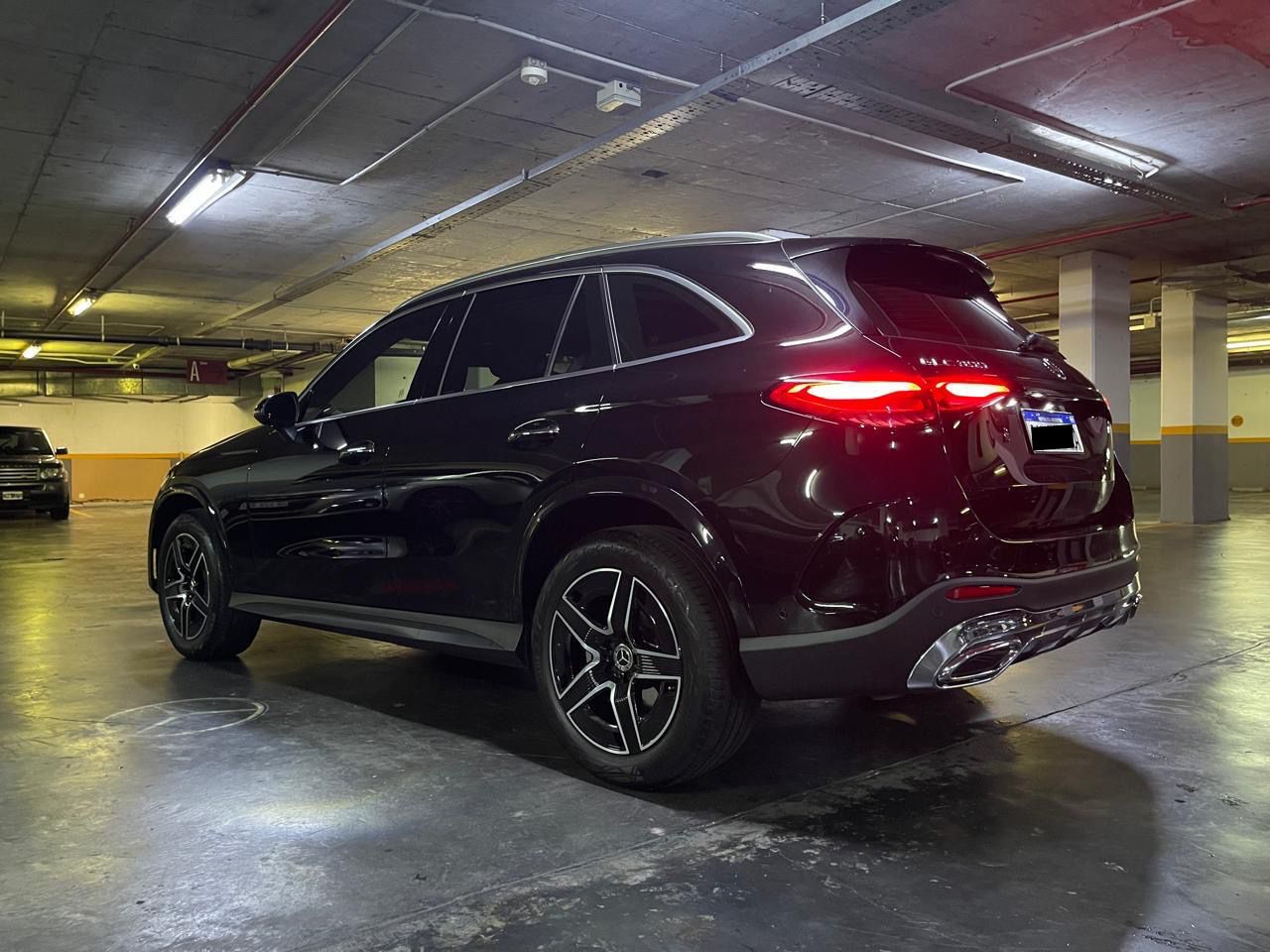Mira esta publicación de Mercedes Benz GLC 2025 en Motordil