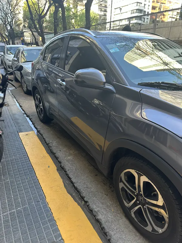 Mira esta publicación de Honda HRV 2017 en Motordil