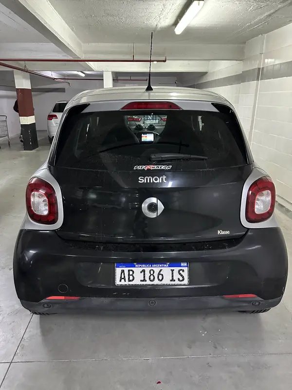 Mira esta publicación de Smart Forfour 2017 en Motordil