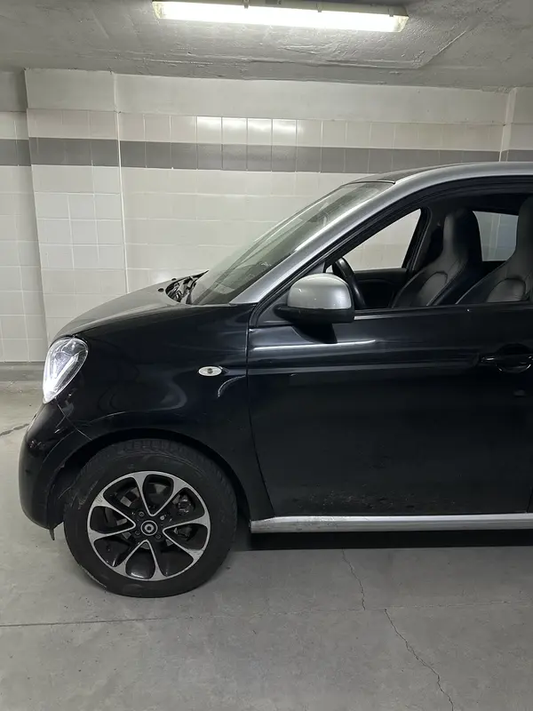 Mira esta publicación de Smart Forfour 2017 en Motordil